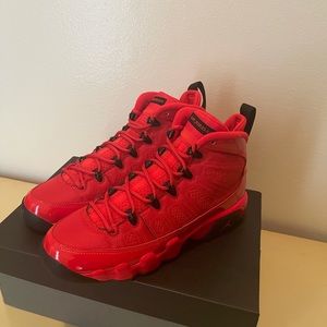 Jordan 9 Chile red size 5y (GS)